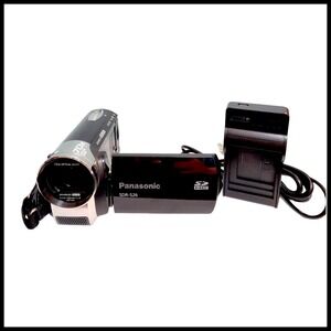 Panasonic SDR-S26 SDHC Digital Camcorder 70X Zoom